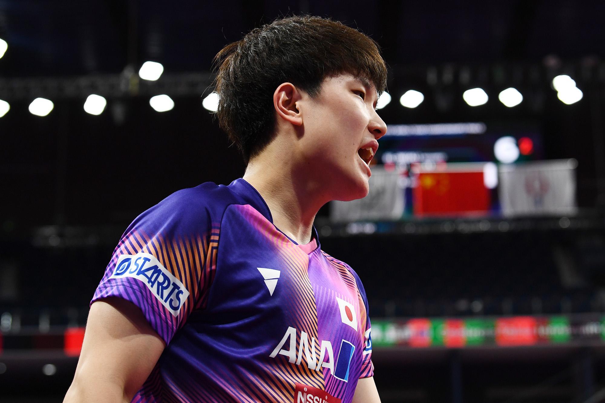 V5力克BRO,Viper极限生还后反打鏖战多局小组赛,强势挺进下一轮 V5力克BRO,Viper极限生还后反打鏖战多局小组赛,强势挺进下一轮