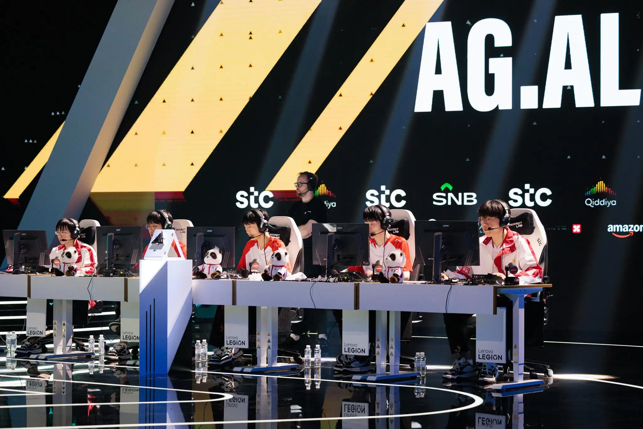 TSM绝杀IG,Knight开启传奇时刻峡谷大战小组赛,成为赛场最大亮点 TSM绝杀IG,Knight开启传奇时刻峡谷大战小组赛,成为赛场最大亮点