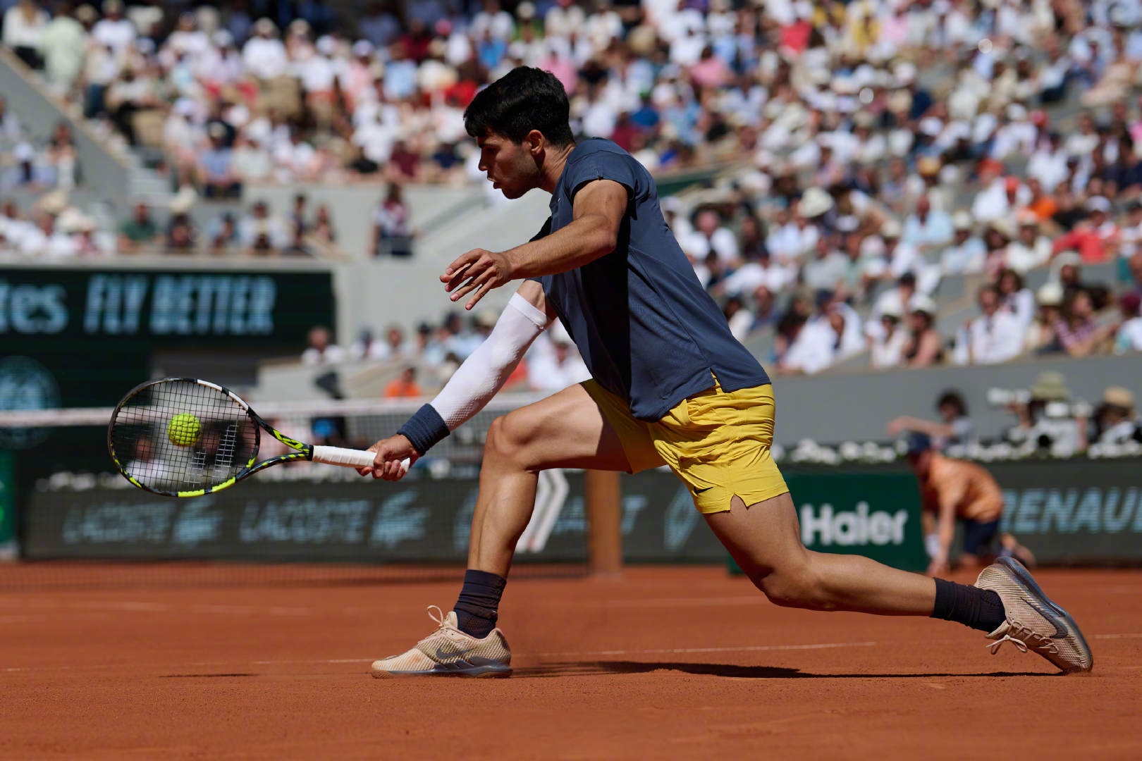 法网绝杀戴维斯杯,阿尔卡拉斯点燃赛场的简单介绍 法网绝杀戴维斯杯,阿尔卡拉斯点燃赛场的简单介绍