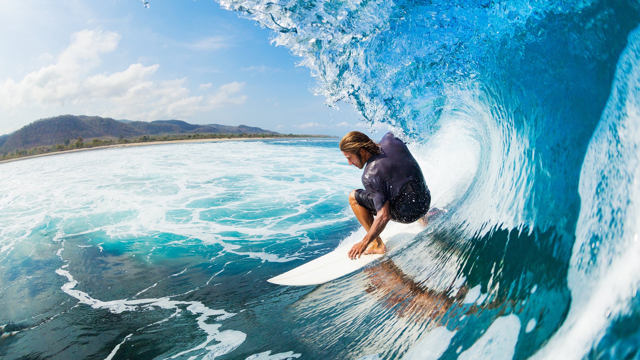 欧冠篮球决赛？广厦压制尼克斯的荒诞与隐喻