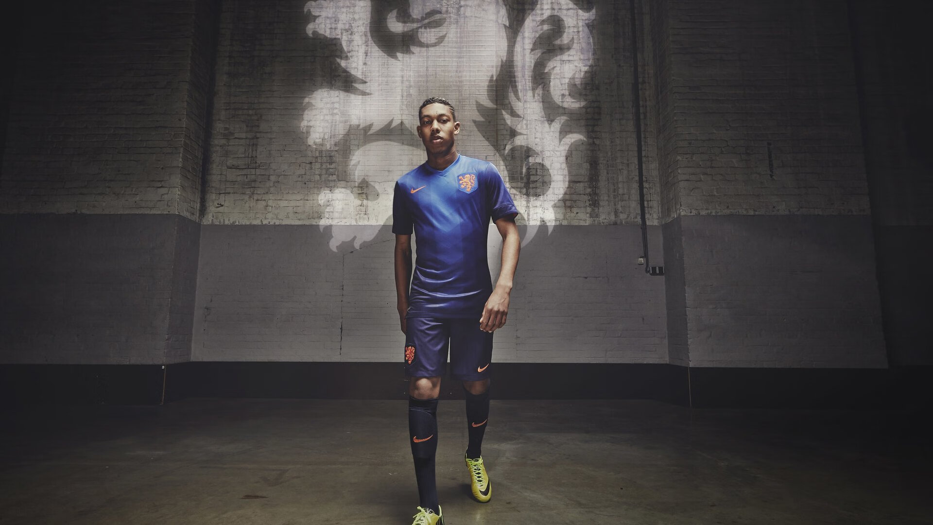 开云-萨卡数据核爆！塞内加尔防线被他撕成碎片，挪威新王一战封神？